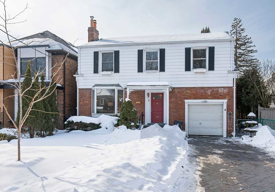 8-bridgeview-road-toronto-ontario-w5488772
