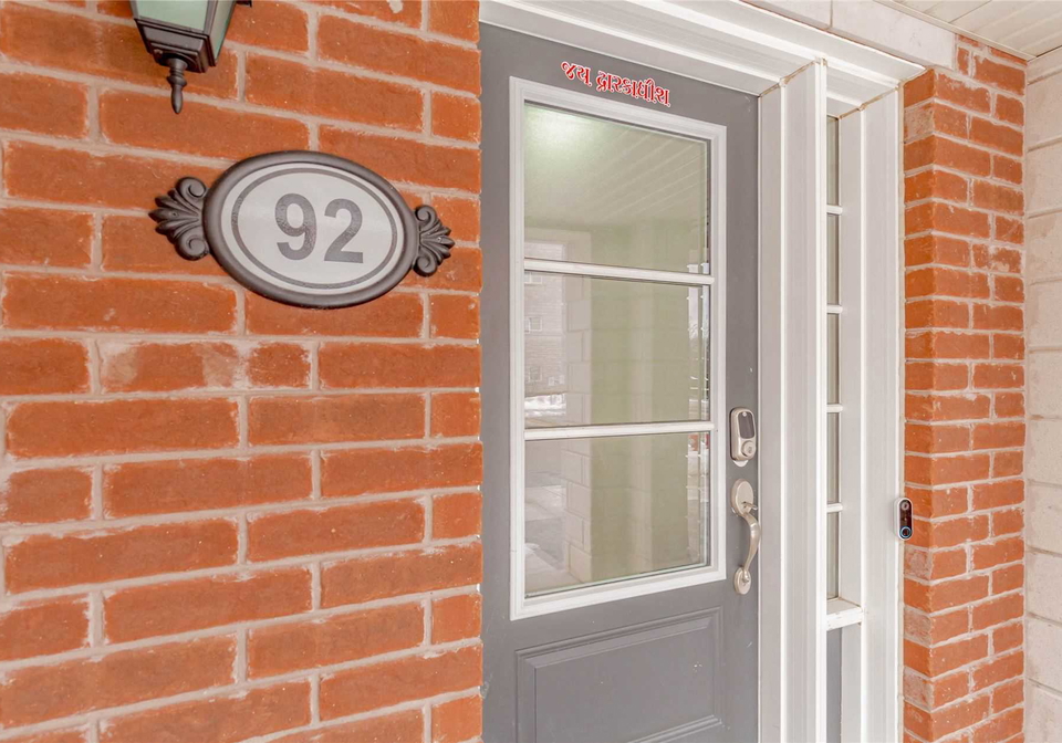 92-baycliffe-crescent-brampton-ontario-w5497947
