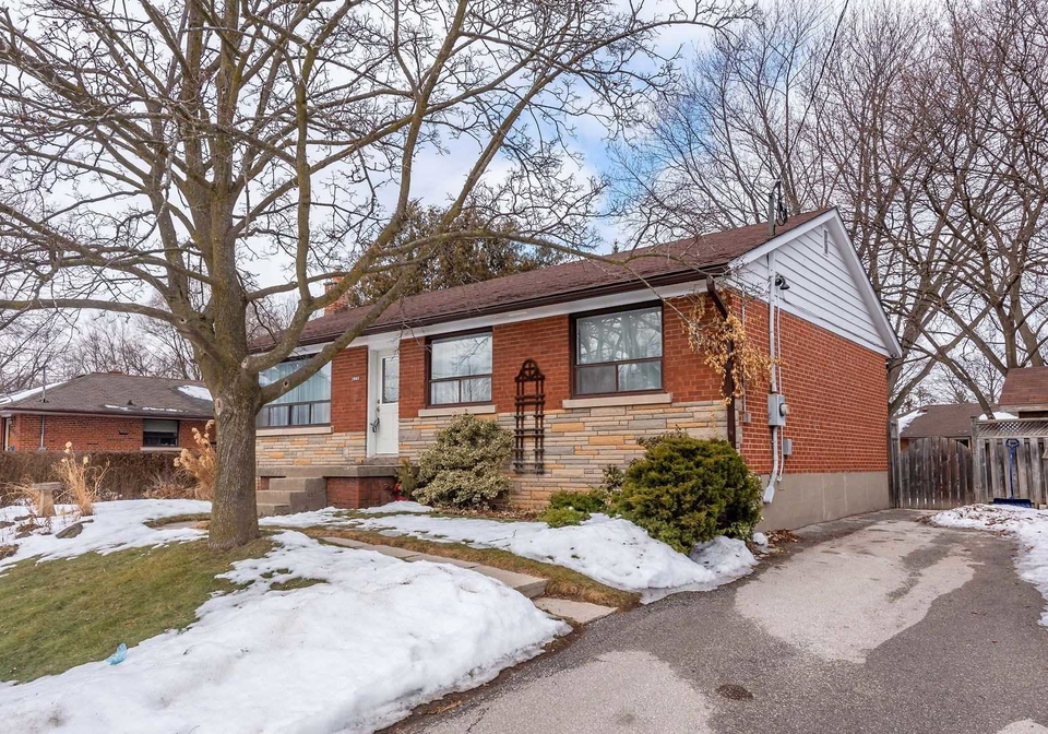 1083-bridge-road-oakville-ontario-w5503430