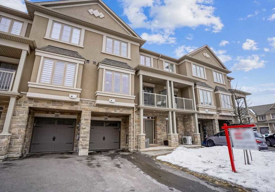 2299-natasha-circle-oakville-ontario-w5505772