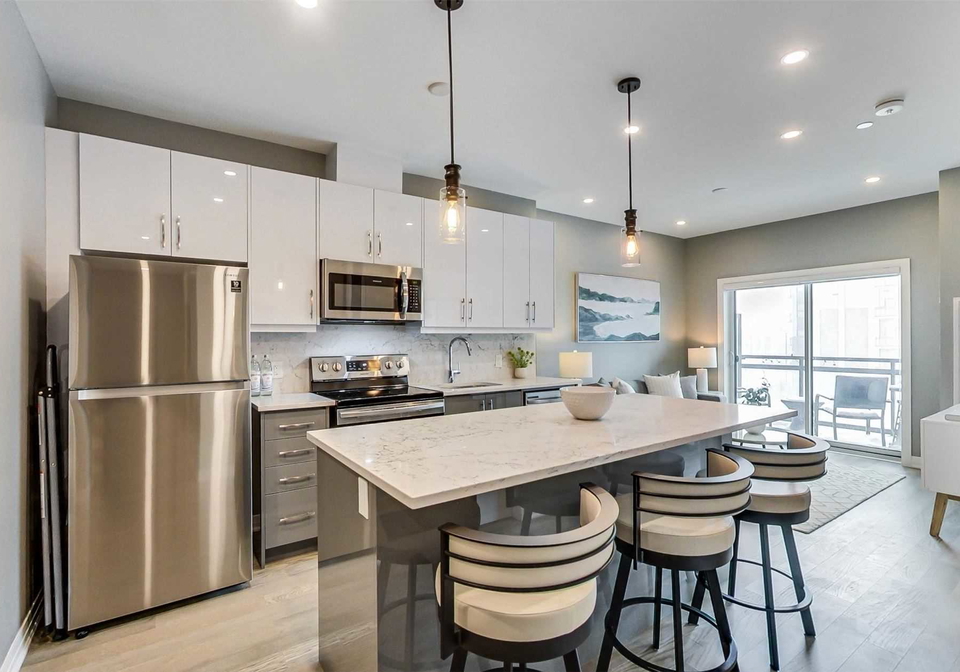 102-grovewood-commons-crescent-oakville-ontario-w5510695