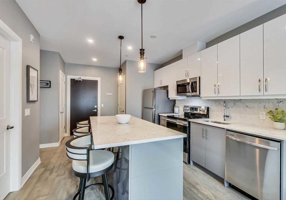 102-grovewood-commons-crescent-oakville-ontario-w5510695