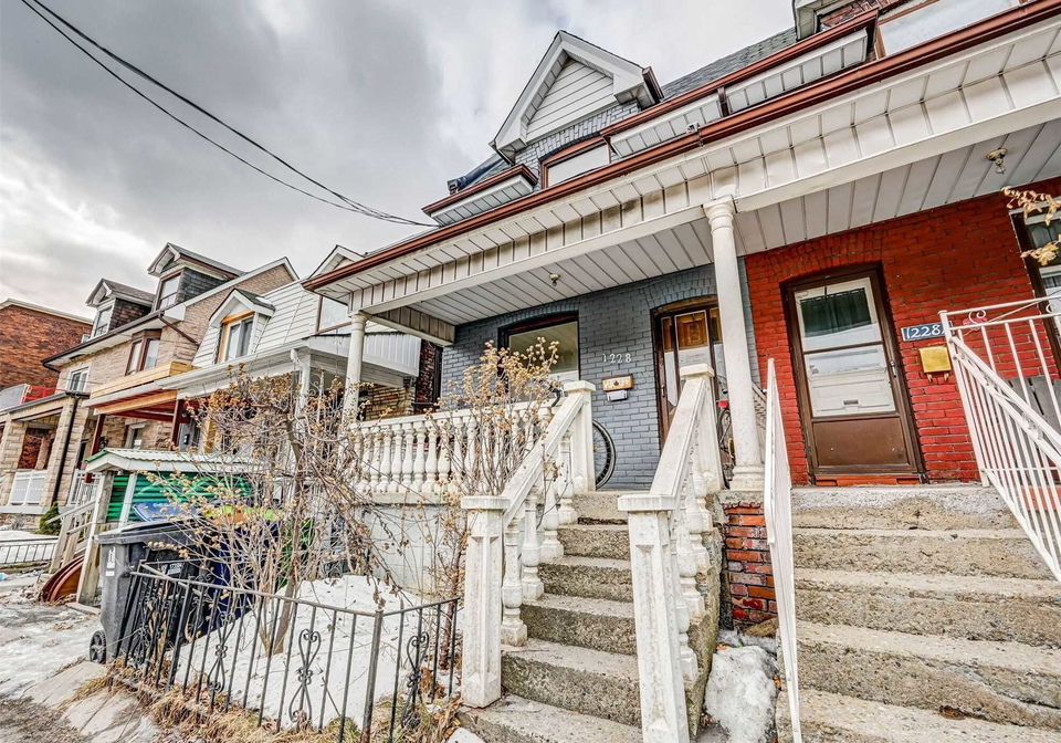 1228-dufferin-street-toronto-ontario-w5514004
