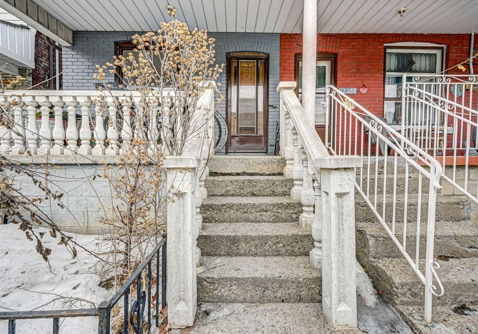 1228-dufferin-street-toronto-ontario-w5514004