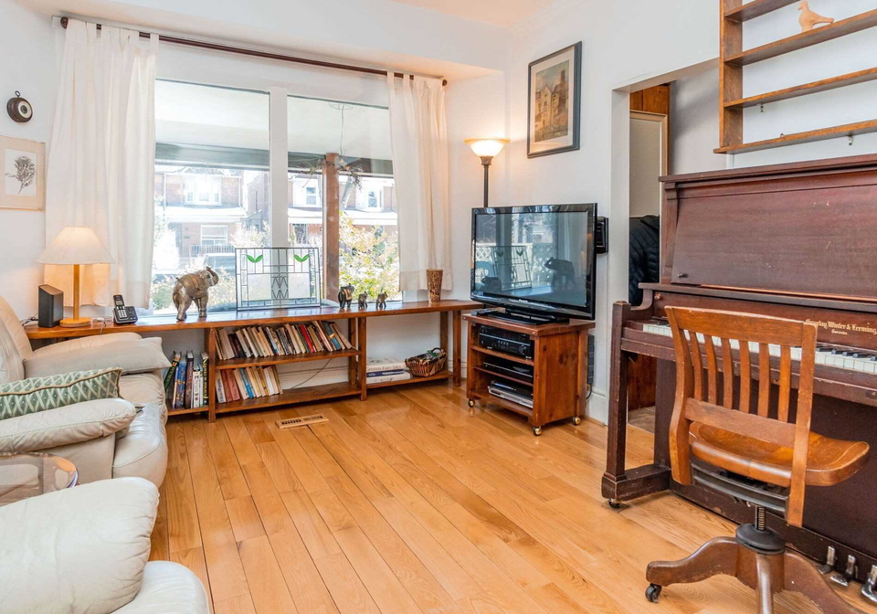 302-evelyn-avenue-toronto-ontario-w5521814