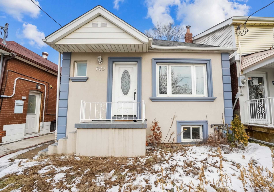 689-jane-street-toronto-ontario-w5528040