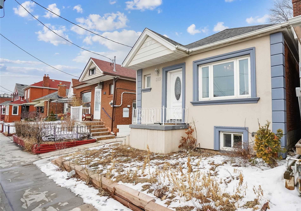 689-jane-street-toronto-ontario-w5528040