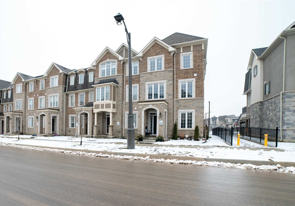 3314-carding-mill-trail-oakville-ontario-w5545443