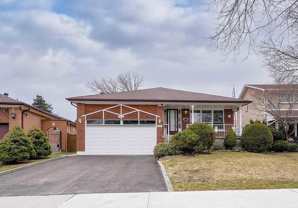 2354-old-pheasant-road-mississauga-ontario-w5548405