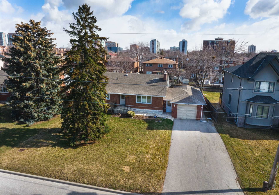 2577-whaley-drive-mississauga-ontario-w5557579