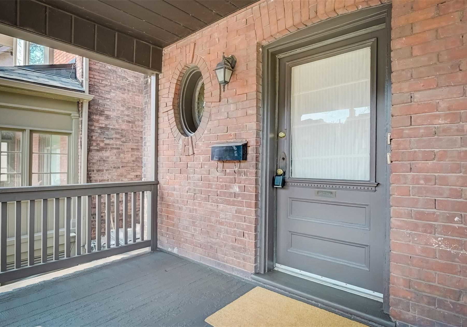 88-pearson-avenue-toronto-ontario-w5569440