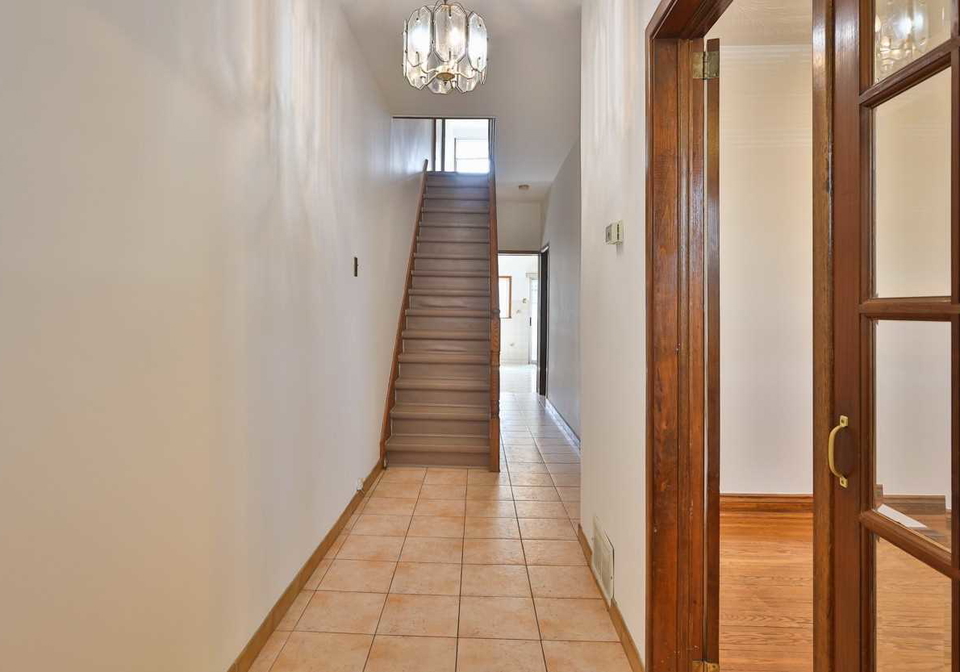 763-dupont-street-toronto-ontario-w5570330