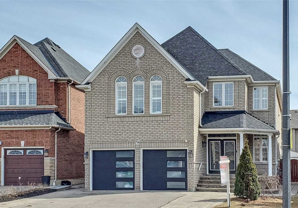 796-sombrero-way-mississauga-ontario-w5571631