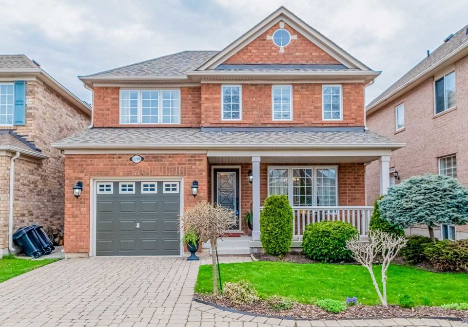 2298-grand-oak-trail-oakville-ontario-w5590608