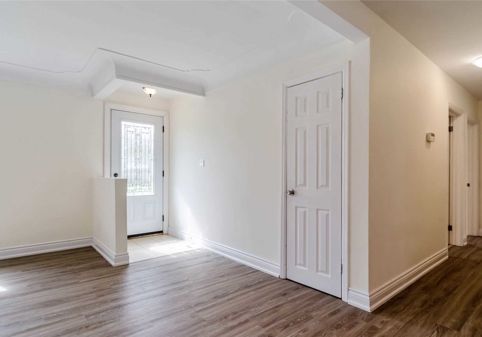 2093-maplewood-drive-burlington-ontario-w5601320