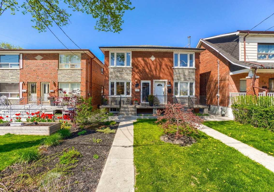 44-prescott-avenue-toronto-ontario-w5619275
