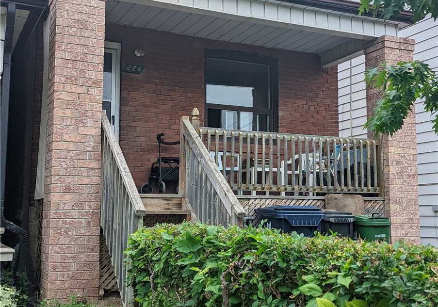 229-silverthorn-avenue-toronto-ontario-w5649777