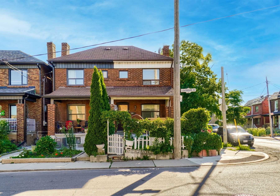 38-lightbourn-avenue-toronto-ontario-w5667830