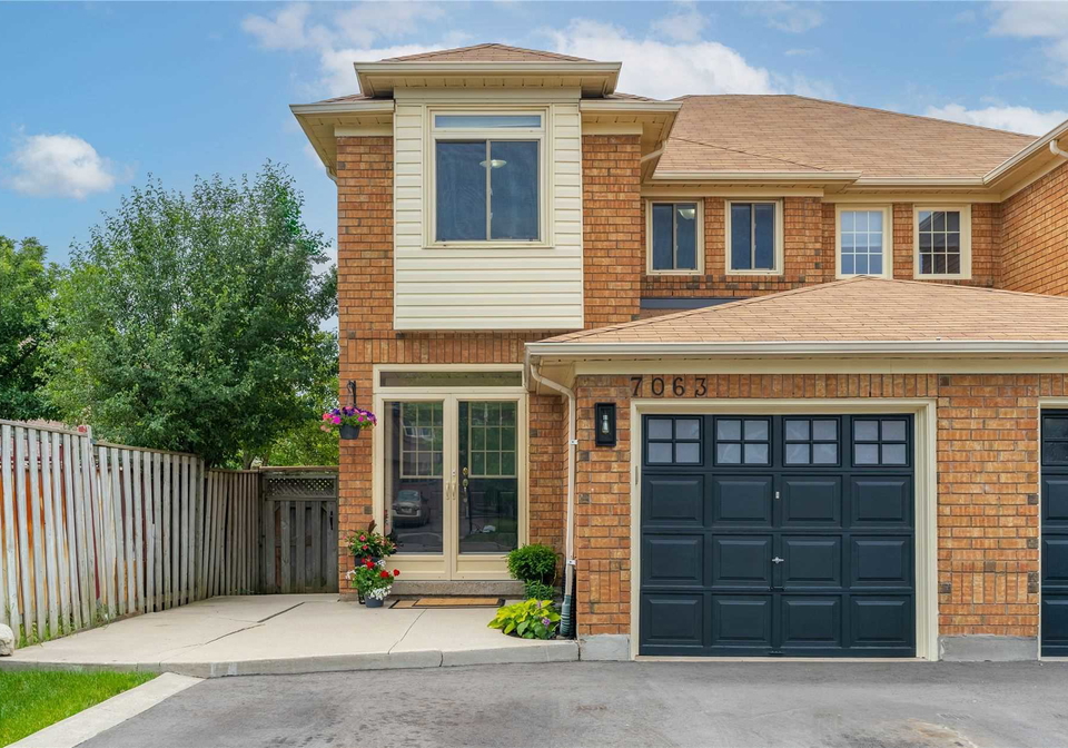 7063-black-walnut-trail-mississauga-ontario-w5671008