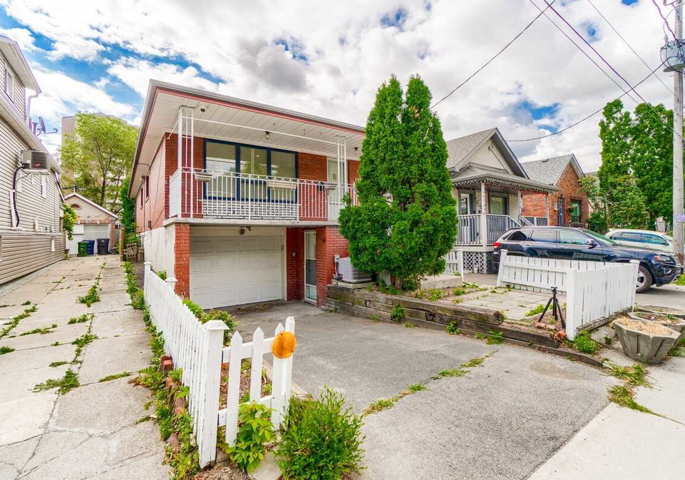 87-cordella-avenue-toronto-ontario-w5719924