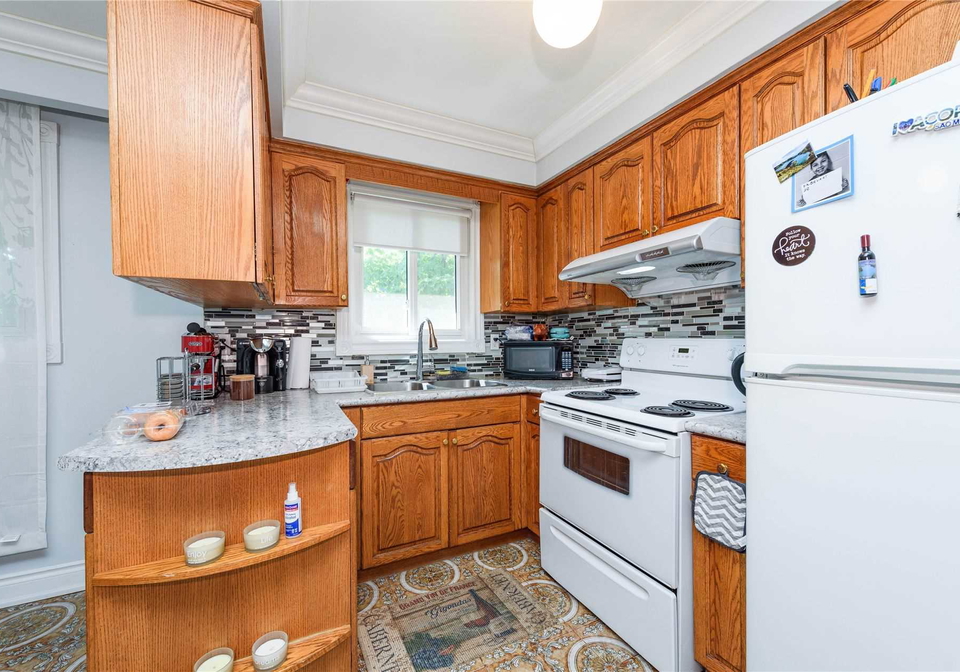 1063-blairholm-avenue-mississauga-ontario-w5777401