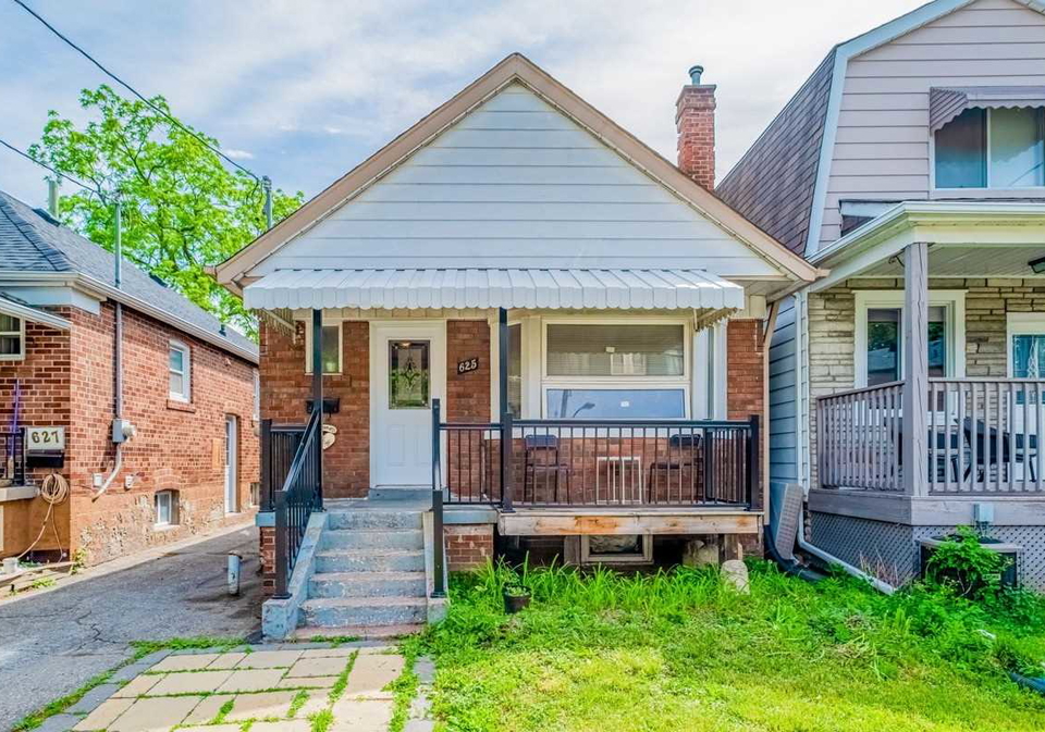 625-harvie-avenue-toronto-ontario-w5783638