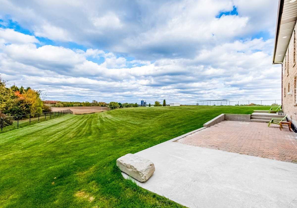 45-humber-trail-caledon-ontario-w5799020