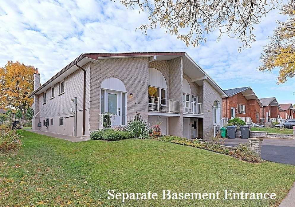 2428-cashmere-avenue-mississauga-ontario-w5821211