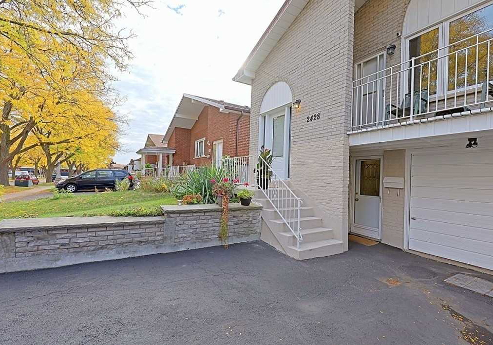 2428-cashmere-avenue-mississauga-ontario-w5821211