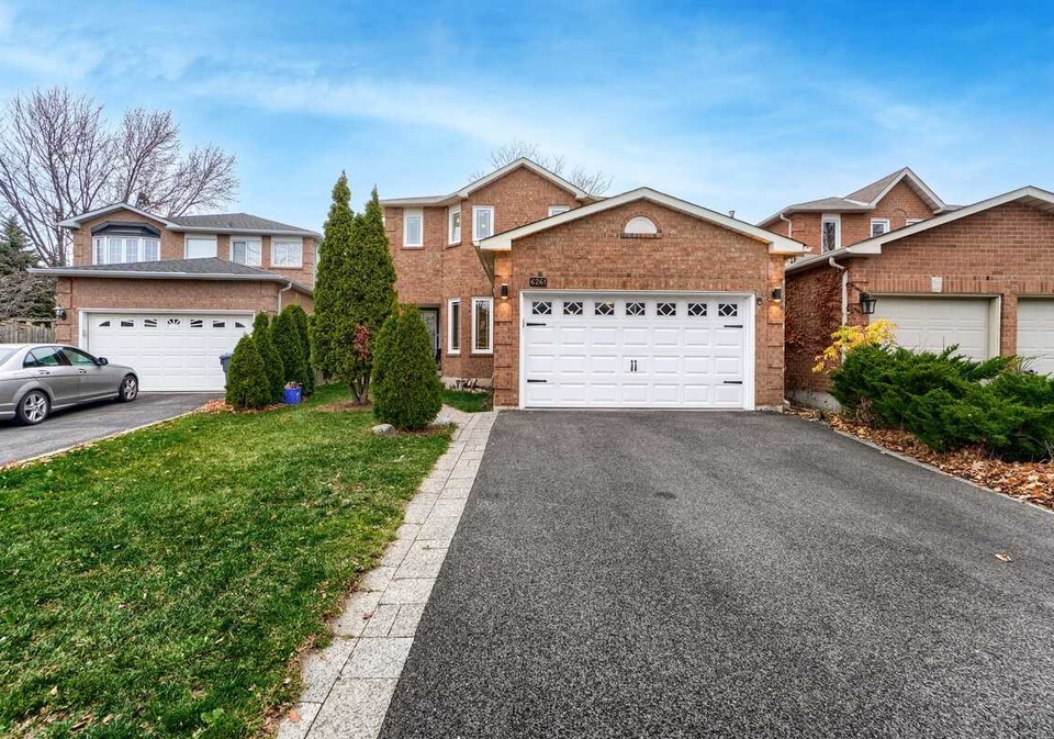 6261-prairie-circle-mississauga-ontario-w5829496