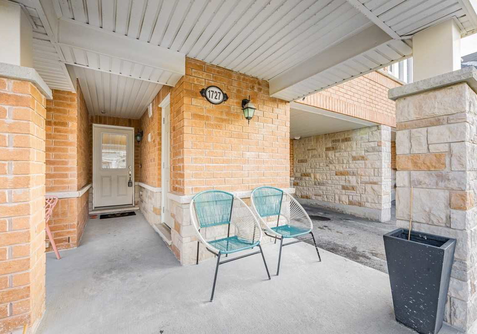 1727-copeland-circle-milton-ontario-w5835584