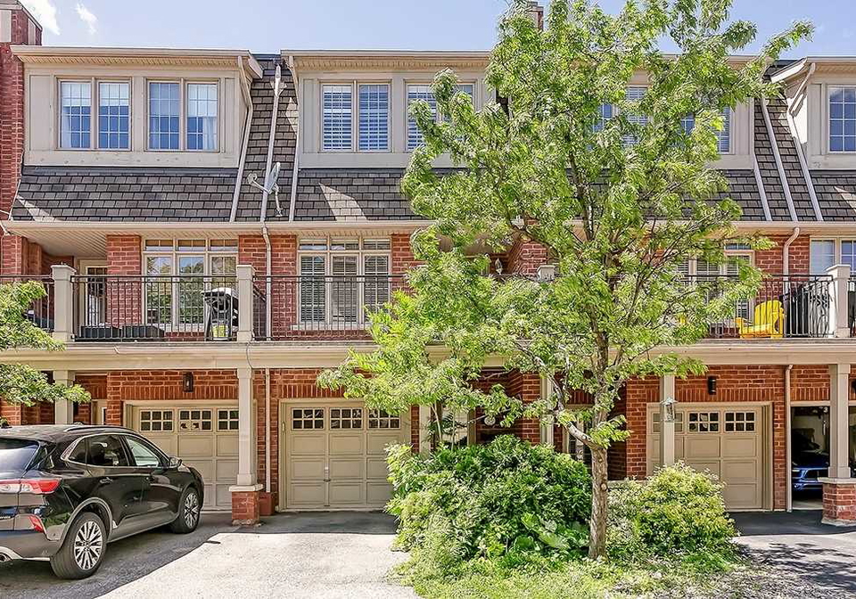 95-kerr-street-oakville-ontario-w5876404