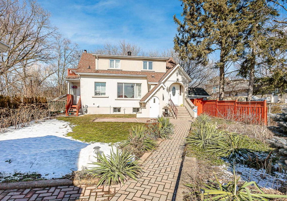 1345-st-james-avenue-mississauga-ontario-w5932295