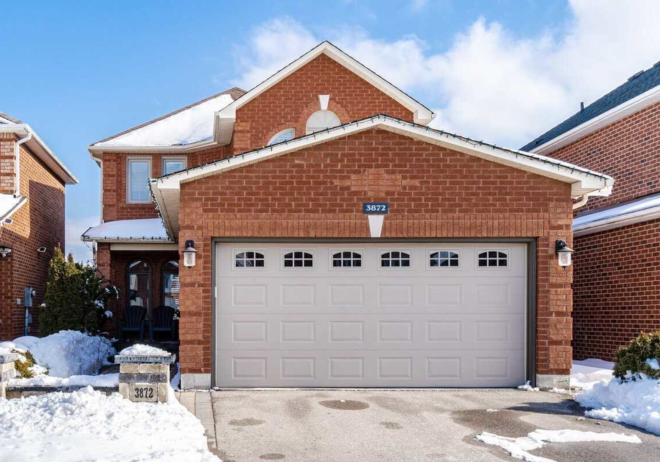 3872-densbury-drive-mississauga-ontario-w5941391
