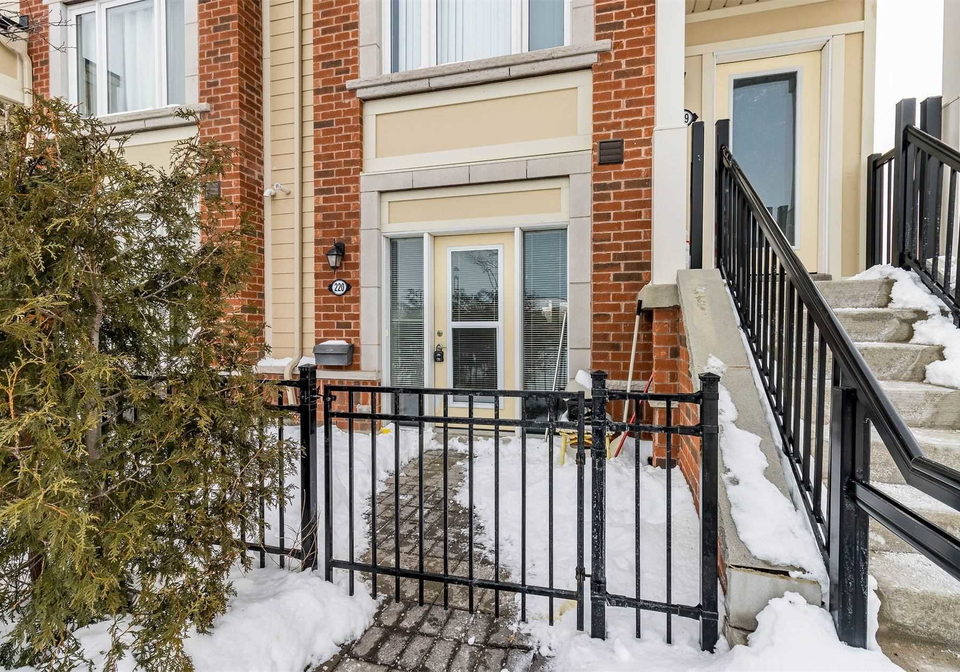 250-sunny-meadow-drive-brampton-ontario-w5953043
