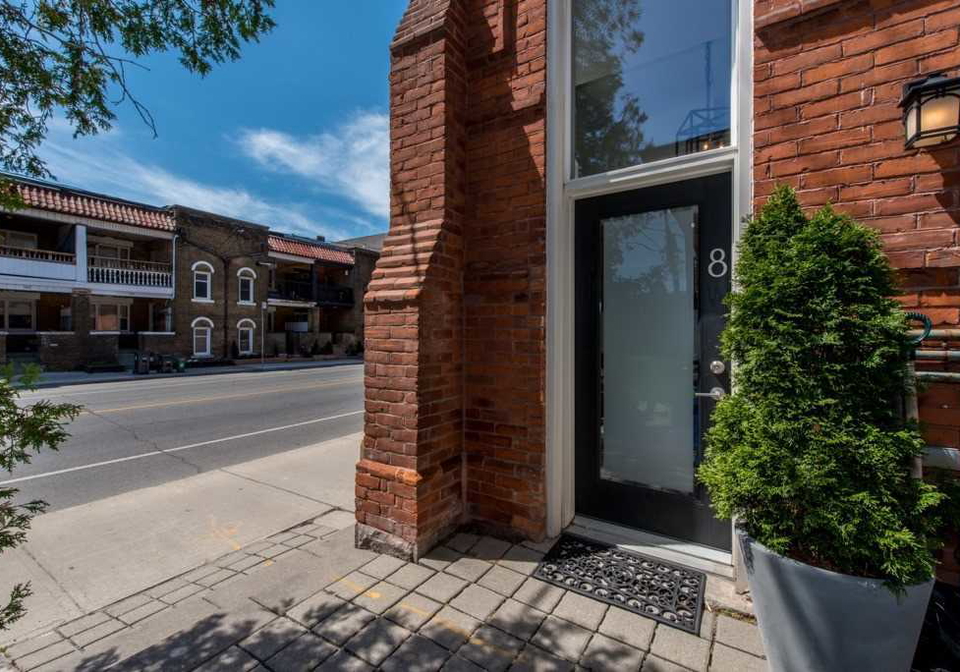 200-annette-street-toronto-ontario-w6001343