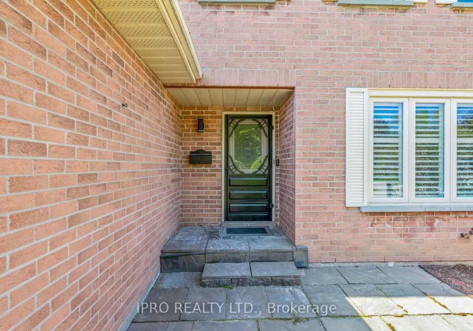 2062-trillium-court-burlington-ontario-w6015568