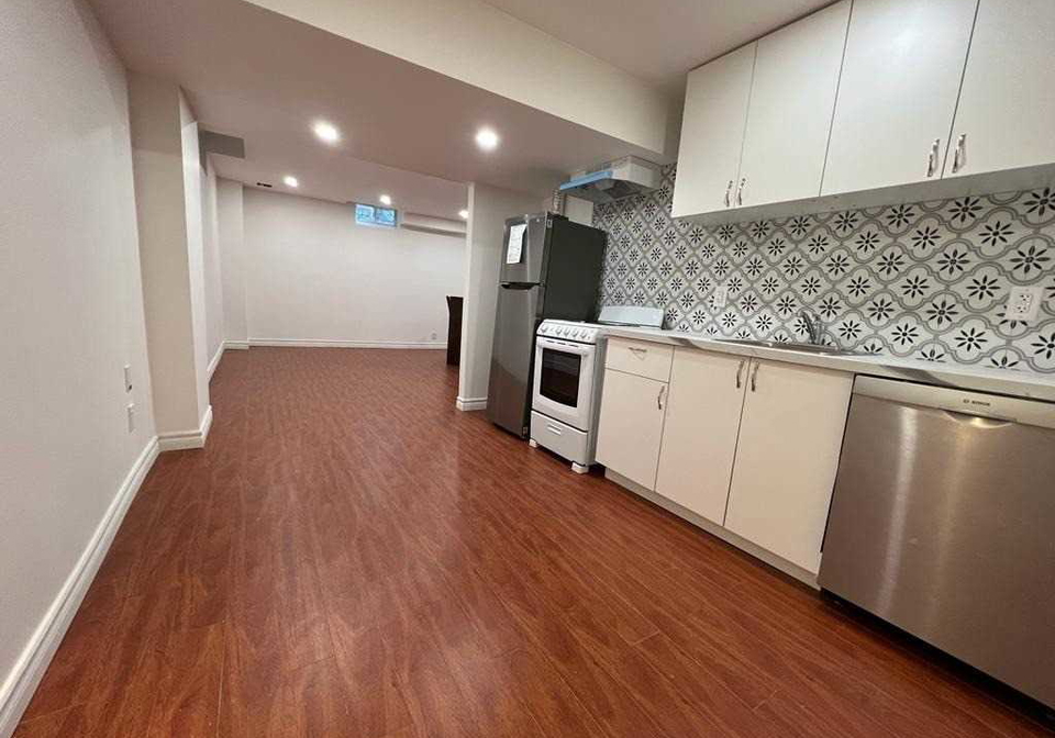 2201-stratus-drive-oakville-ontario-w6025937