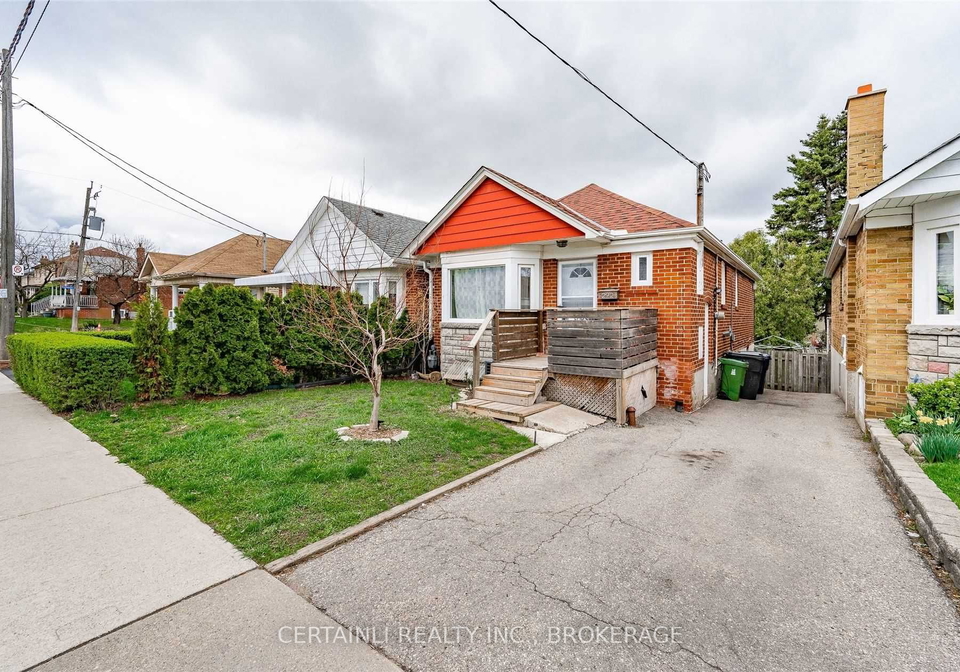 292-scott-road-toronto-ontario-w6040799