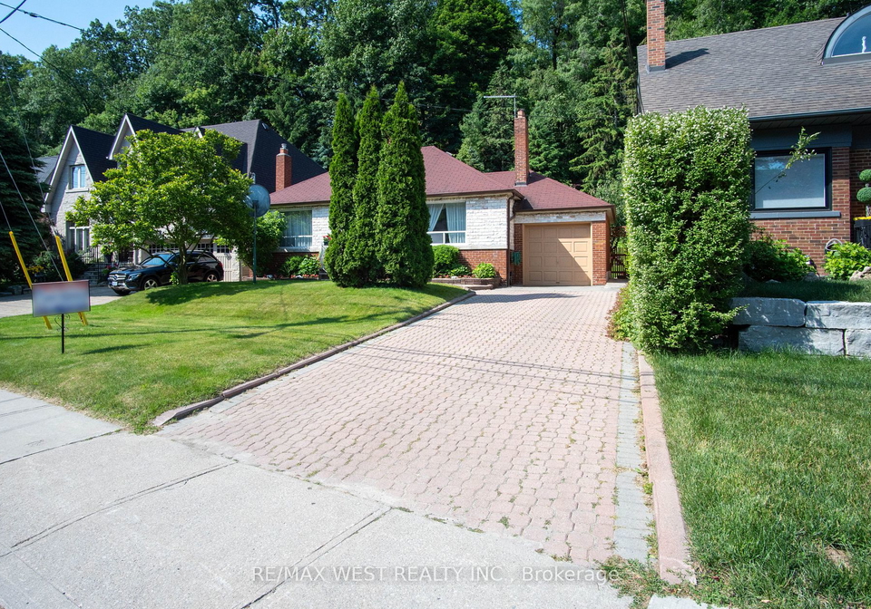 196-south-kingsway-toronto-ontario-w6173616