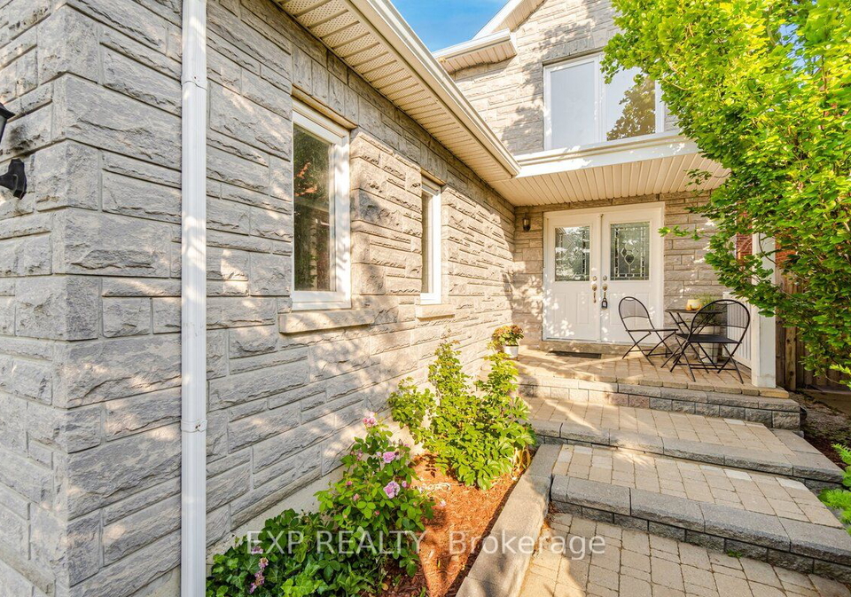 202-nahani-way-mississauga-ontario-w6187088