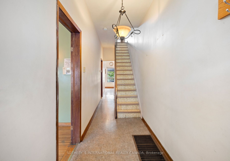 319-concord-avenue-toronto-ontario-w7040812
