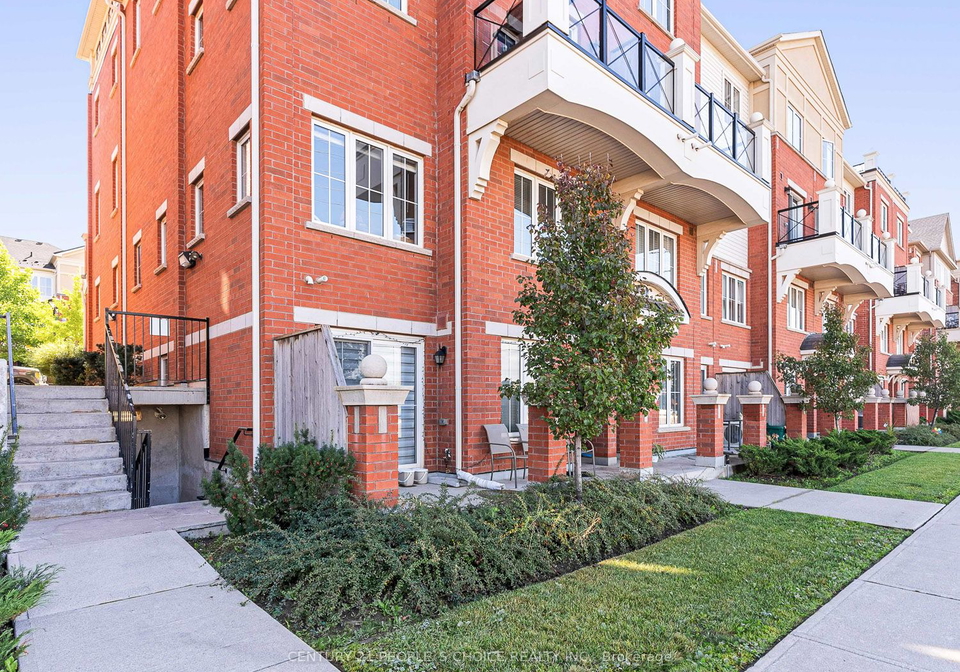 2504-post-road-oakville-ontario-w7200078