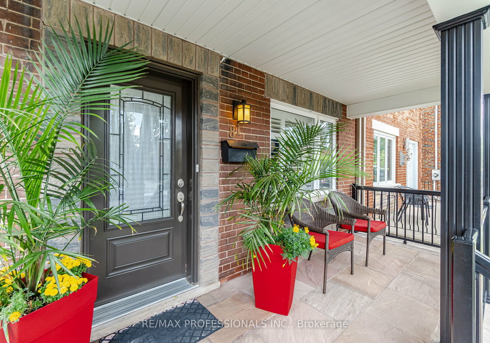 81-primrose-avenue-toronto-ontario-w7259412