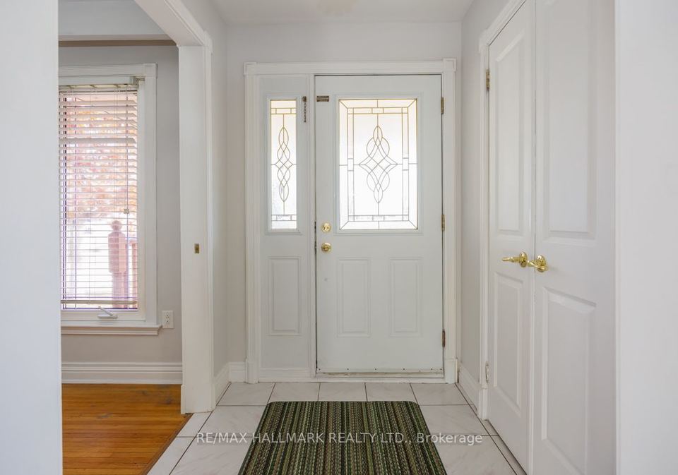 2417-whaley-drive-mississauga-ontario-w7298664