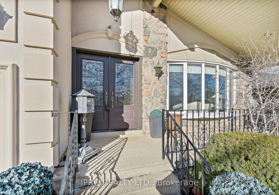 2125-varency-drive-mississauga-ontario-w7353808