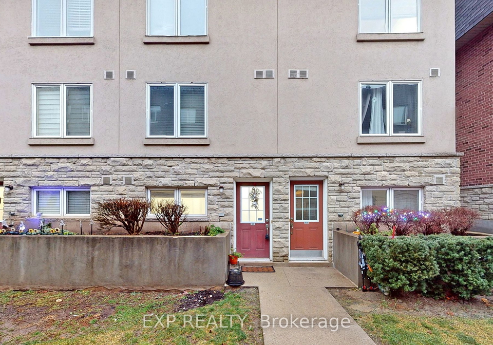 60-turntable-crescent-toronto-ontario-w7369496