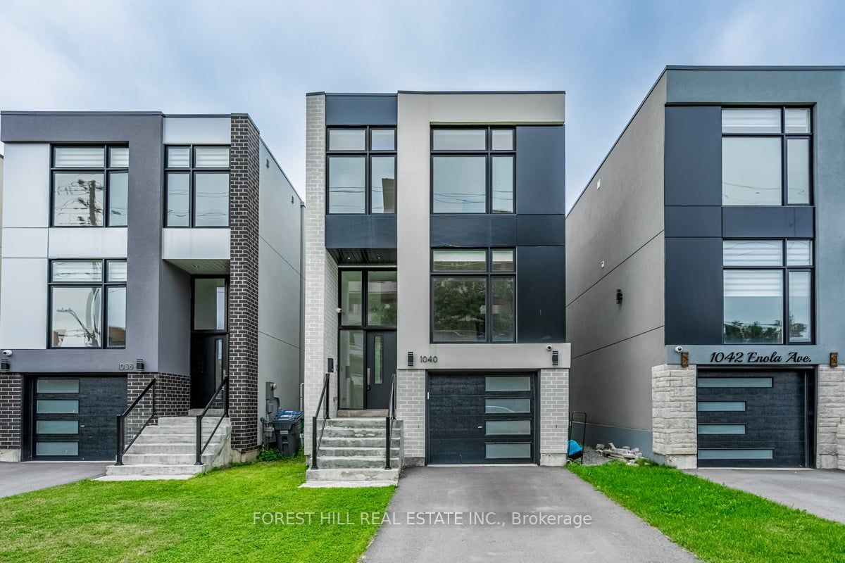 1040 Enola Avenue, Mississauga