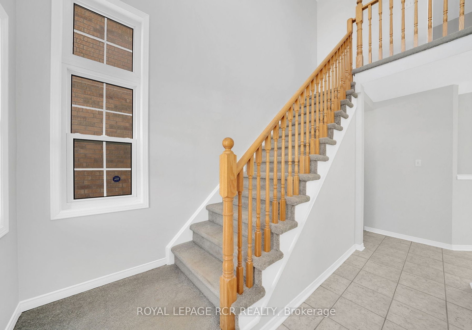 43-earlsbridge-boulevard-brampton-ontario-w8015080