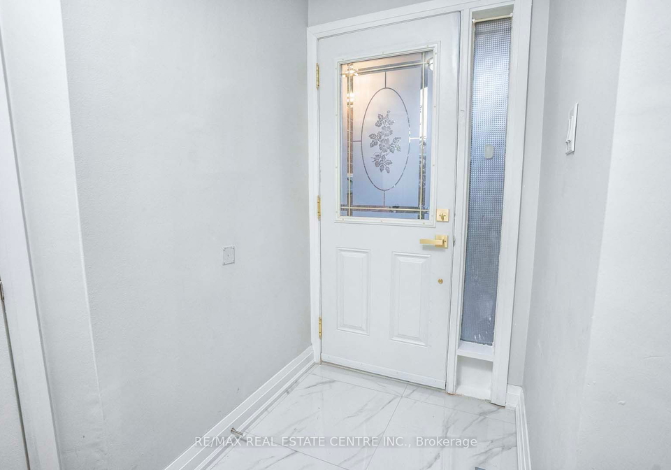 24-richwood-crescent-brampton-ontario-w8018138